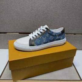 Picture of Louis Vuitton Shoes _SKULVsz38-44mnf031615274